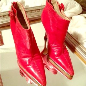 Bundle! Auth Manolo Blahnik red boots &Brown mules