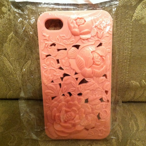 New iPhone 4 case