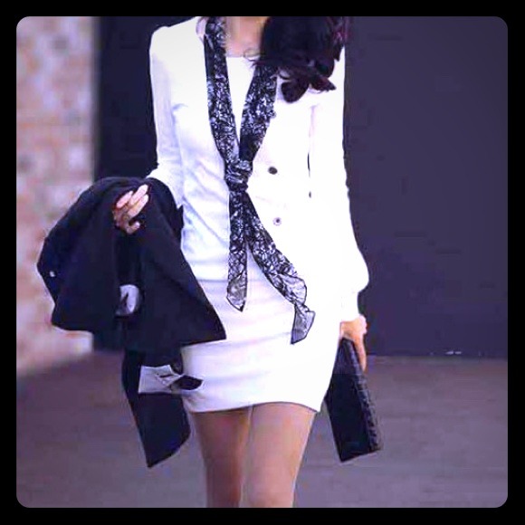 NEW- Scoop neck white button dress