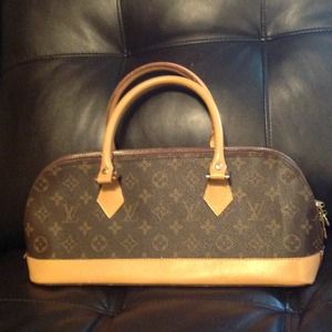 Louis Vuitton Handbag