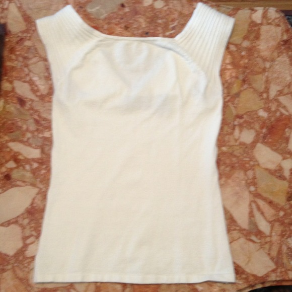 ❌Sold❌Cream colored tank