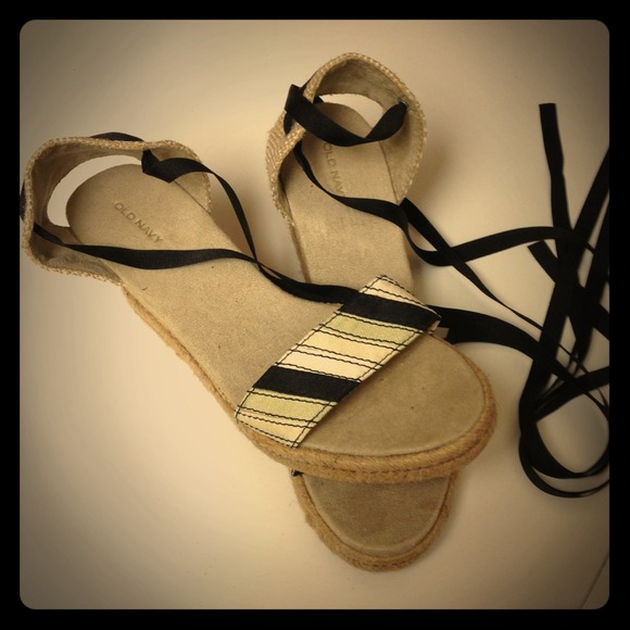 Strapped open toe wedges