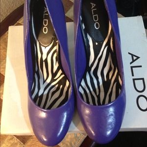 Super Cute Purple Pumps