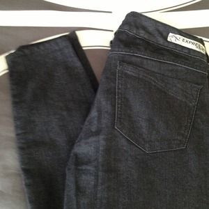 Dark denim skinny jeans