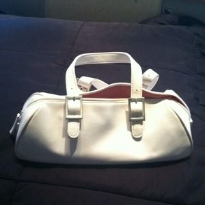 **SOLD***Cute White Purse