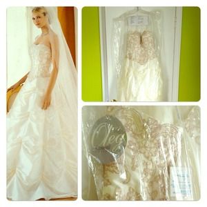 Oleg Cassini wedding gown