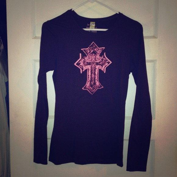Brown long sleeve tee