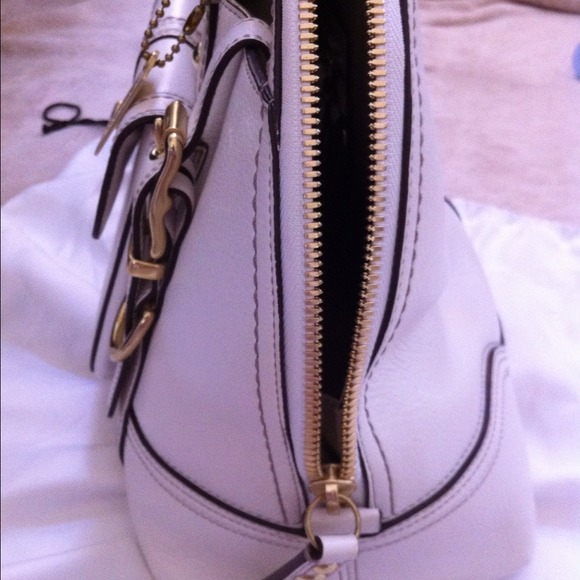 ❌SOLD❌Coach miranda white vintage sachel - Picture 4 of 4