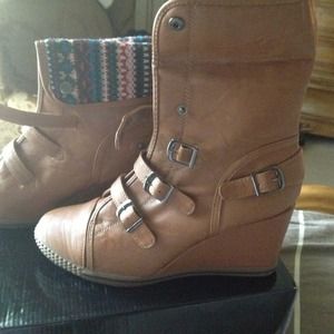 🎀Sold to msjrmama🎀Wedge Tennis Shoe