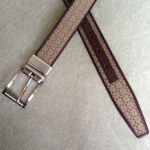 Authentic Coach brown & signature reversible belt