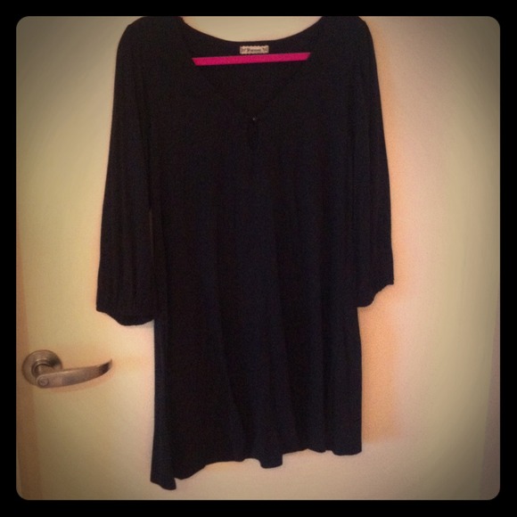Black tunic dress