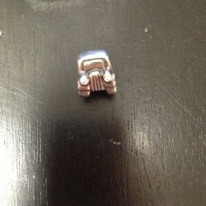 Car pandora charm