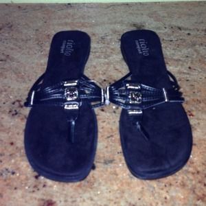 Bundle for Anderson72 2 tops shoes capris & snaps