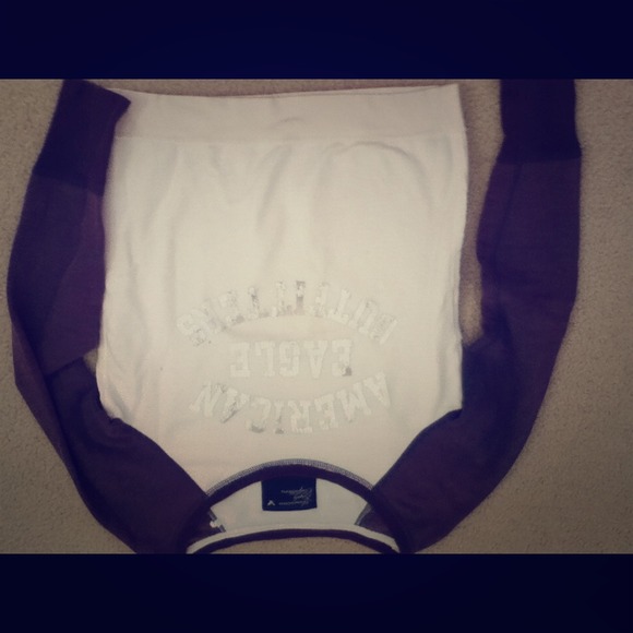 American Eagle Sweatshirt