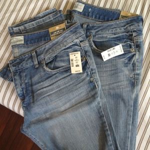 SOLD!! Aeropostale "bayla" skinny jeans- stretch.
