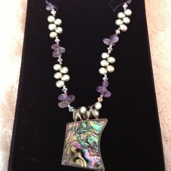 SOLD BUNDLE FOR @fridayeyes