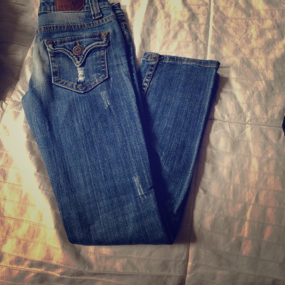 Kids Yaso skinny jeans.