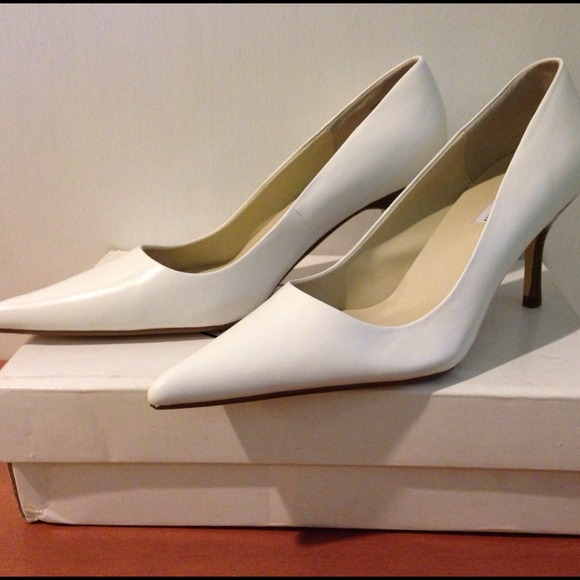 Steve Madden Excitte in White Leather - Picture 3 of 4