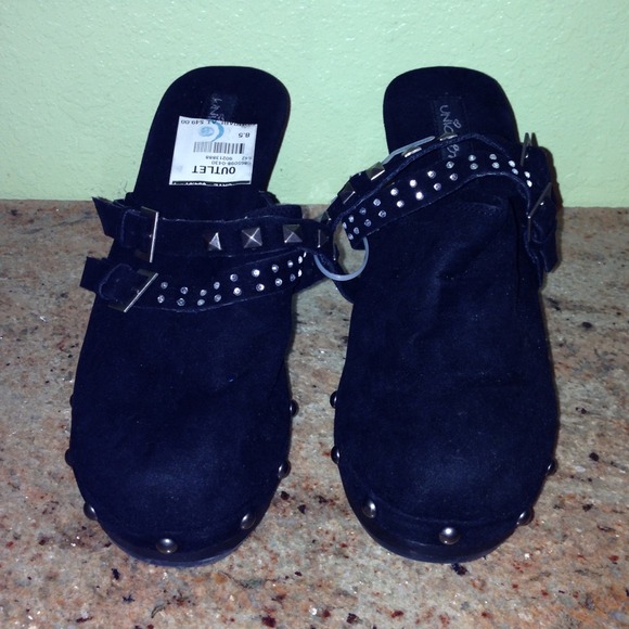 Black suede rampage clogs