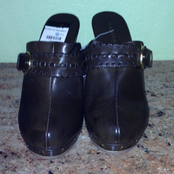 Rampage brown clogs