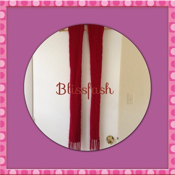 Scarf - Picture 2 of 2