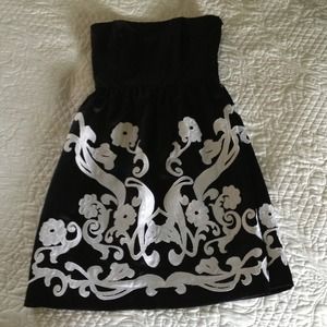 White House | Black Market strapless dress