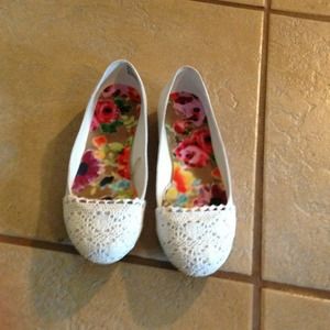 Maurice's flats      * I will bundle