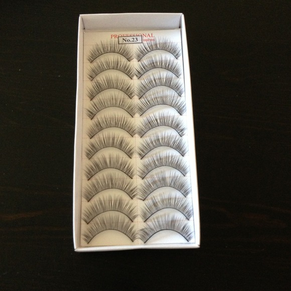 False lashes #23