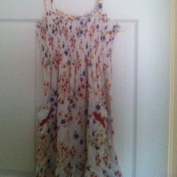 Country top.. - Picture 2 of 3