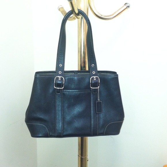 💕Coach leather tote💕