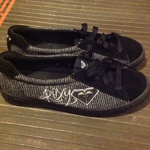 Roxy sneakers