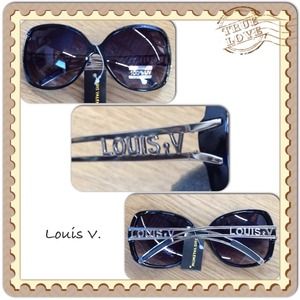 Sunglasses.Item 270