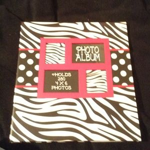 💸HOLD💸Big Zebra pink & polka dot photo album