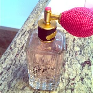 VS Gorgeous Perfume