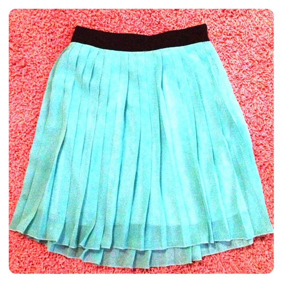 Teal high waisted skirt