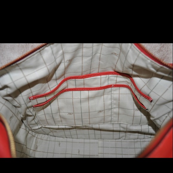 SOLD!Ralph Lauren Marlboro Tote-Gorgeous!! - Picture 4 of 4