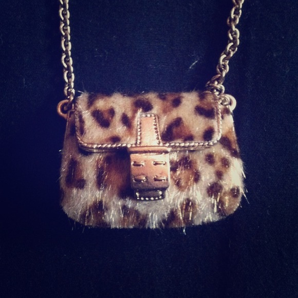 CHEETAH PRINT FAUX FUR PURSE NECKLACE