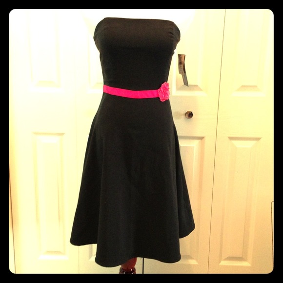 💥Sold in a bundle💥Black Dress by Ruby Rox🌸