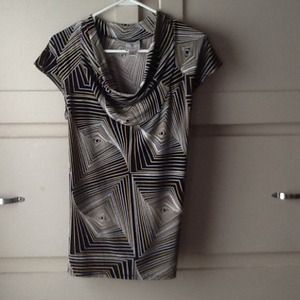 Misses Geometric Print Top