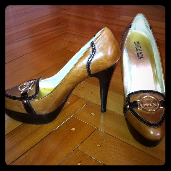 Michael Kors Shoes - Michael Kors heels