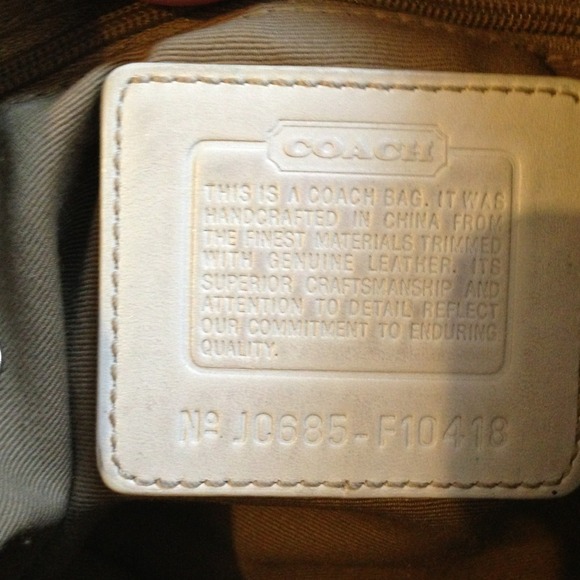 Coach - Picture 3 of 4