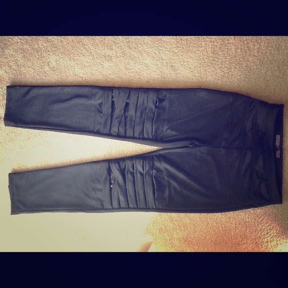 Zara pants with sequins knees size xl