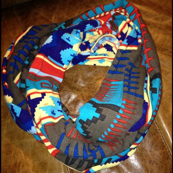 Aztec Infinity Scarf
