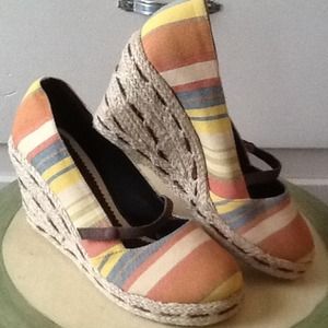 Canvas Wedge Espadrilles
