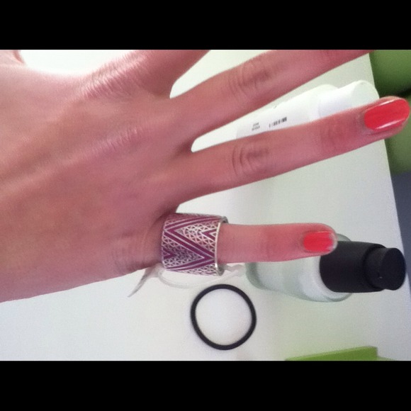 Ring - Picture 2 of 2