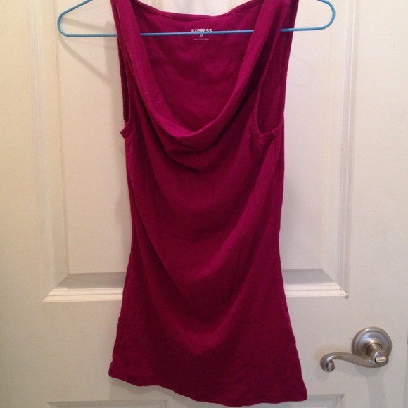 No sleeves Burgundy purple shirt
