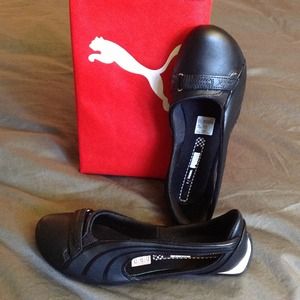 Puma flats!