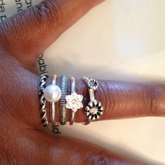 Chic Stackable Ring Set (BUNDLED)