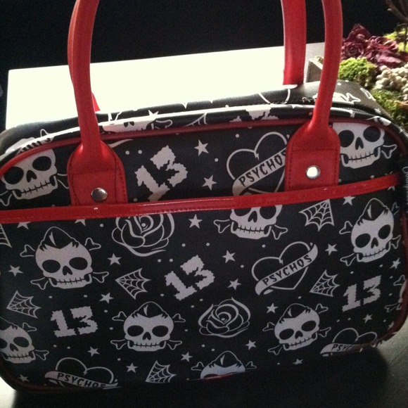 Sourpuss purse