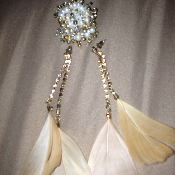 Earring with ring
